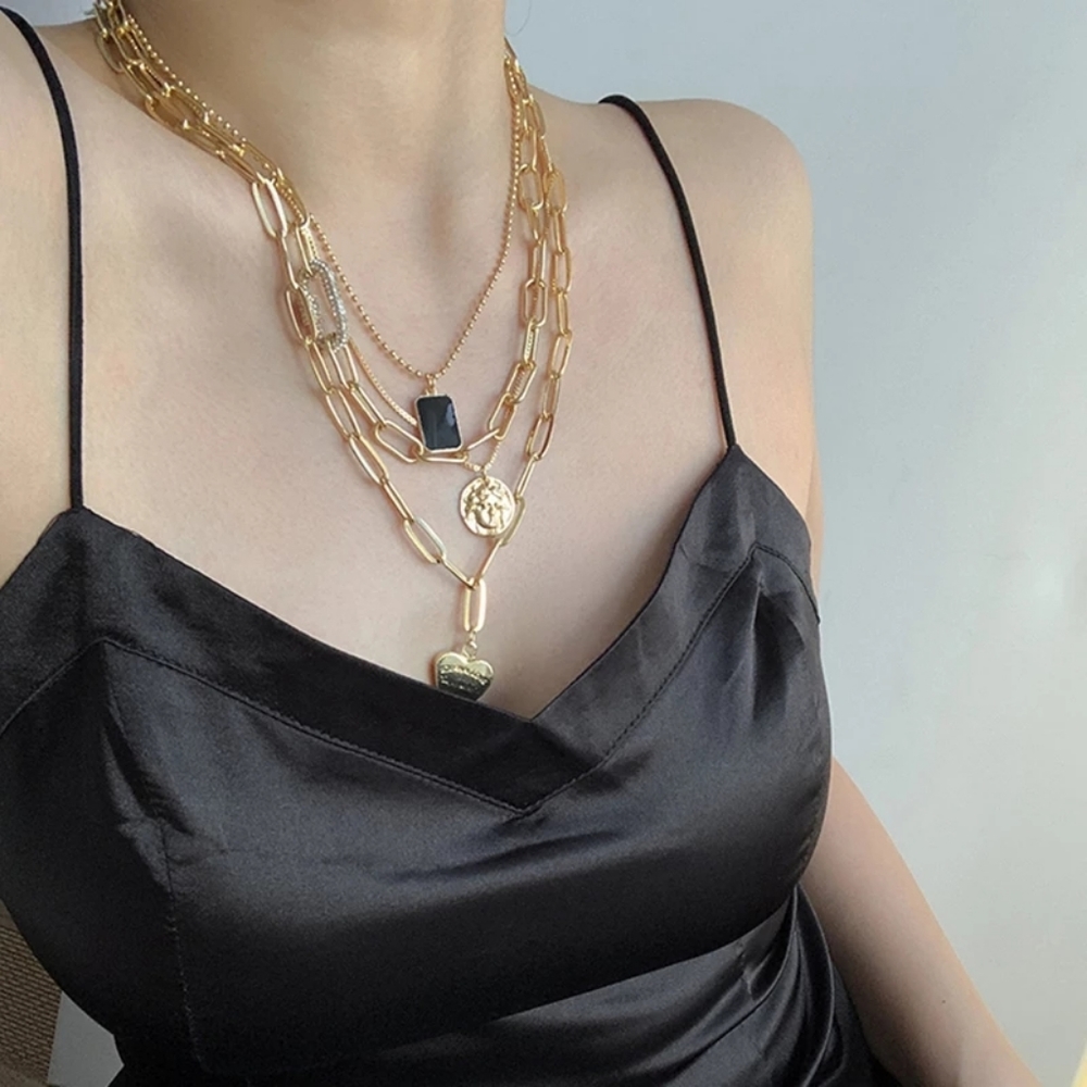 2021 Boho heart ❤  Multi-Layer Choker Collar Pendant Chain Necklace - Picture 2 of 8